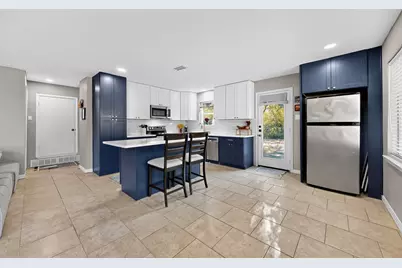 10018 Olmos Drive #10020, Dallas, TX 75218 - Photo 14