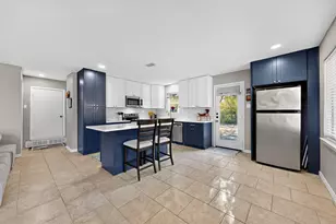 10018 Olmos Dr, Dallas, TX 75218 - Photo 14