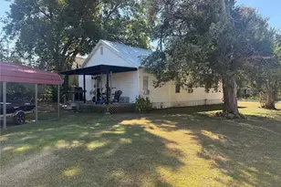 511 W Navasota St, Groesbeck, TX 76642 - Photo 18