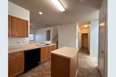 8404 Autumn Creek Trail, Fort Worth, TX 76134 - Photo 6