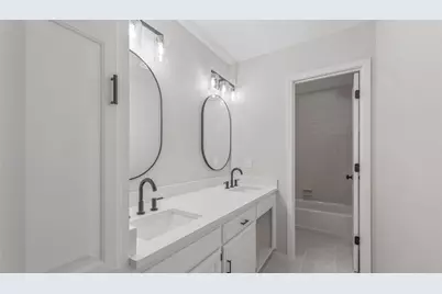 9651 County Road 99 S, Vernon, TX 76384 - Photo 16