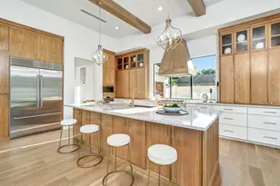 4633 Willow Ln, Dallas, TX 75244 - Photo 10