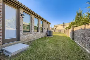 6811 Joelene Rae Dr, Arlington, TX 76001 - Photo 24