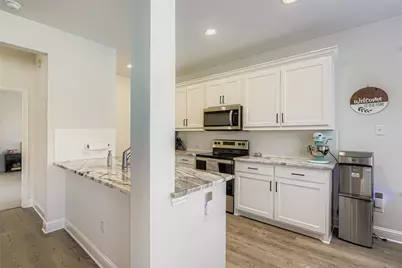 6811 Joelene Rae Drive, Arlington, TX 76001 - Photo 12