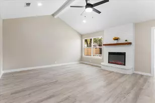 7105 Briardale Dr, North Richland Hills, TX 76182 - Photo 8