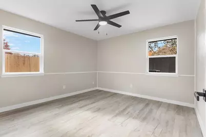 7105 Briardale Drive, North Richland Hills, TX 76182 - Photo 16