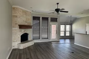 3004 Saunter Ln, Granbury, TX 76049 - Photo 8