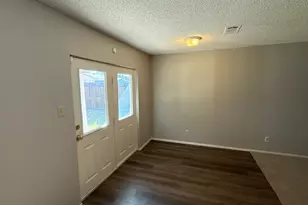 517 Fox Dr, Saginaw, TX 76179 - Photo 10