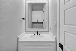 413 Venadito Dr, Godley, TX 76044 - Photo 30