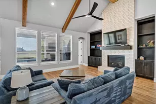 413 Venadito Dr, Godley, TX 76044 - Photo 8