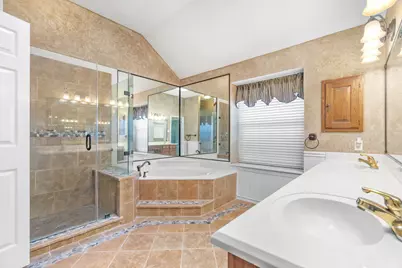 3805 Aqua Vista Court, Granbury, TX 76049 - Photo 24