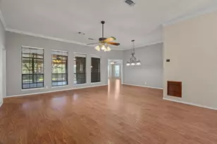 3805 Aqua Vista Ct, Granbury, TX 76049 - Photo 6