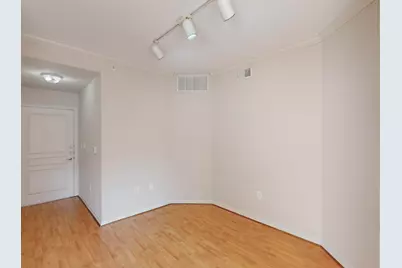 330 Las Colinas Boulevard E #246, Irving, TX 75039 - Photo 6