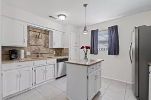 5817 Bunker Blvd, Watauga, TX 76148 - Photo 12