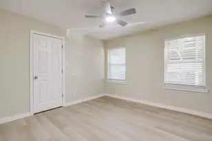 1320 Wayne St, Haltom City, TX 76117 - Photo 32