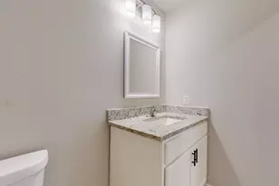 409 W Main St, Whitesboro, TX 76273 - Photo 16