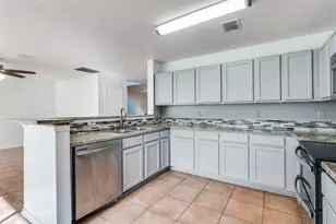 10141 Chapel Rock Dr, Fort Worth, TX 76116 - Photo 12