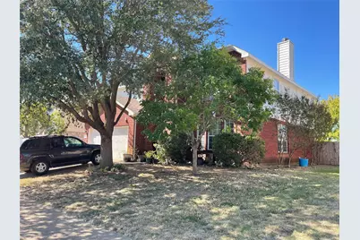 229 Heritage Drive, Crowley, TX 76036 - Photo 2