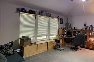 229 Heritage Dr, Crowley, TX 76036 - Photo 14