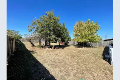 229 Heritage Drive, Crowley, TX 76036 - Photo 28