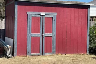 229 Heritage Dr, Crowley, TX 76036 - Photo 24