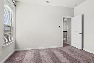 912 Falcon Rd, Argyle, TX 76226 - Photo 32