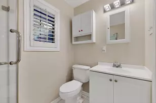 2902 Medina Dr, Garland, TX 75041 - Photo 16