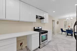 2902 Medina Dr, Garland, TX 75041 - Photo 10