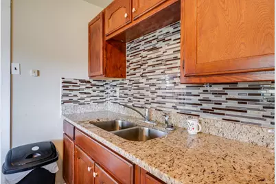 300 S Wall Street, Itasca, TX 76055 - Photo 12