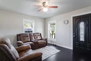 300 S Wall St, Itasca, TX 76055 - Photo 6