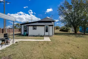 300 S Wall St, Itasca, TX 76055 - Photo 32