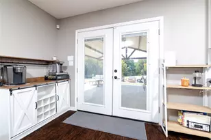 247 Co Rd 156, Whitesboro, TX 76273 - Photo 14