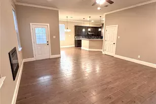 2114 Lindblad Ct, Arlington, TX 76013 - Photo 10