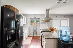 1509 California Trail, Grand Prairie, TX 75052 - Photo 2