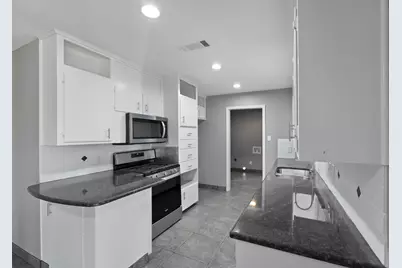 317 E Glendale Street, Crowley, TX 76036 - Photo 16