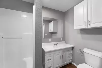 317 E Glendale Street, Crowley, TX 76036 - Photo 26