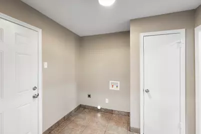 317 E Glendale Street, Crowley, TX 76036 - Photo 18