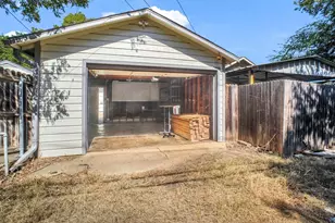 4929 Locke Ave, Fort Worth, TX 76107 - Photo 32