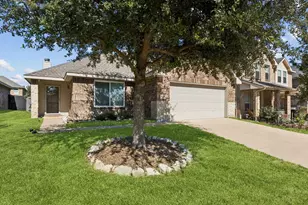 9428 Tierra Verde Dr, Fort Worth, TX 76177 - Photo 2