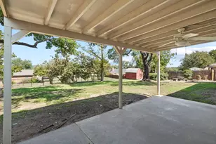 605 Southland Dr, Weatherford, TX 76086 - Photo 28