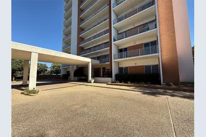 4924 Cobbs Drive #2E, Waco, TX 76710 - Photo 18