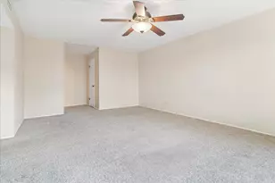 5032 Pemberton Ln, The Colony, TX 75056 - Photo 16