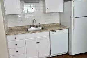905 N Bishop Ave, Dallas, TX 75208 - Photo 6