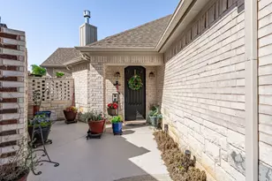 3218 Fountain Way, Granbury, TX 76049 - Photo 4
