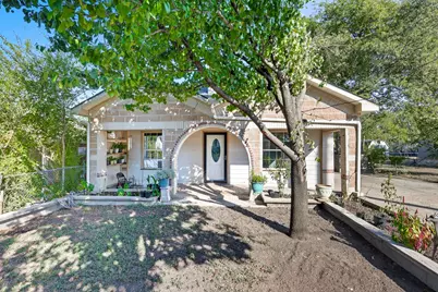 3604 Waters Street, Lancaster, TX 75134 - Photo 2