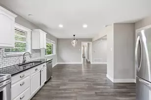 6611 Highgate Ln, Dallas, TX 75214 - Photo 22