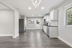 6611 Highgate Ln, Dallas, TX 75214 - Photo 14