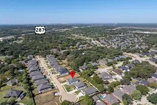 305 Alicia Ct, Mansfield, TX 76063 - Photo 38