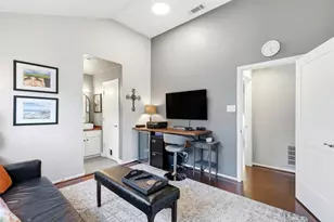 4008 Holland Ave, Dallas, TX 75219 - Photo 16