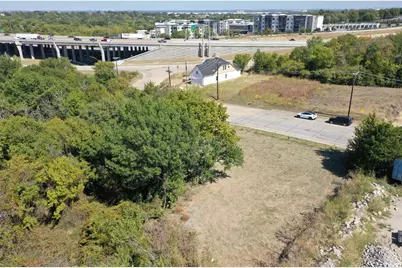 625 N M L King Jr Boulevard, Grand Prairie, TX 75050 - Photo 4